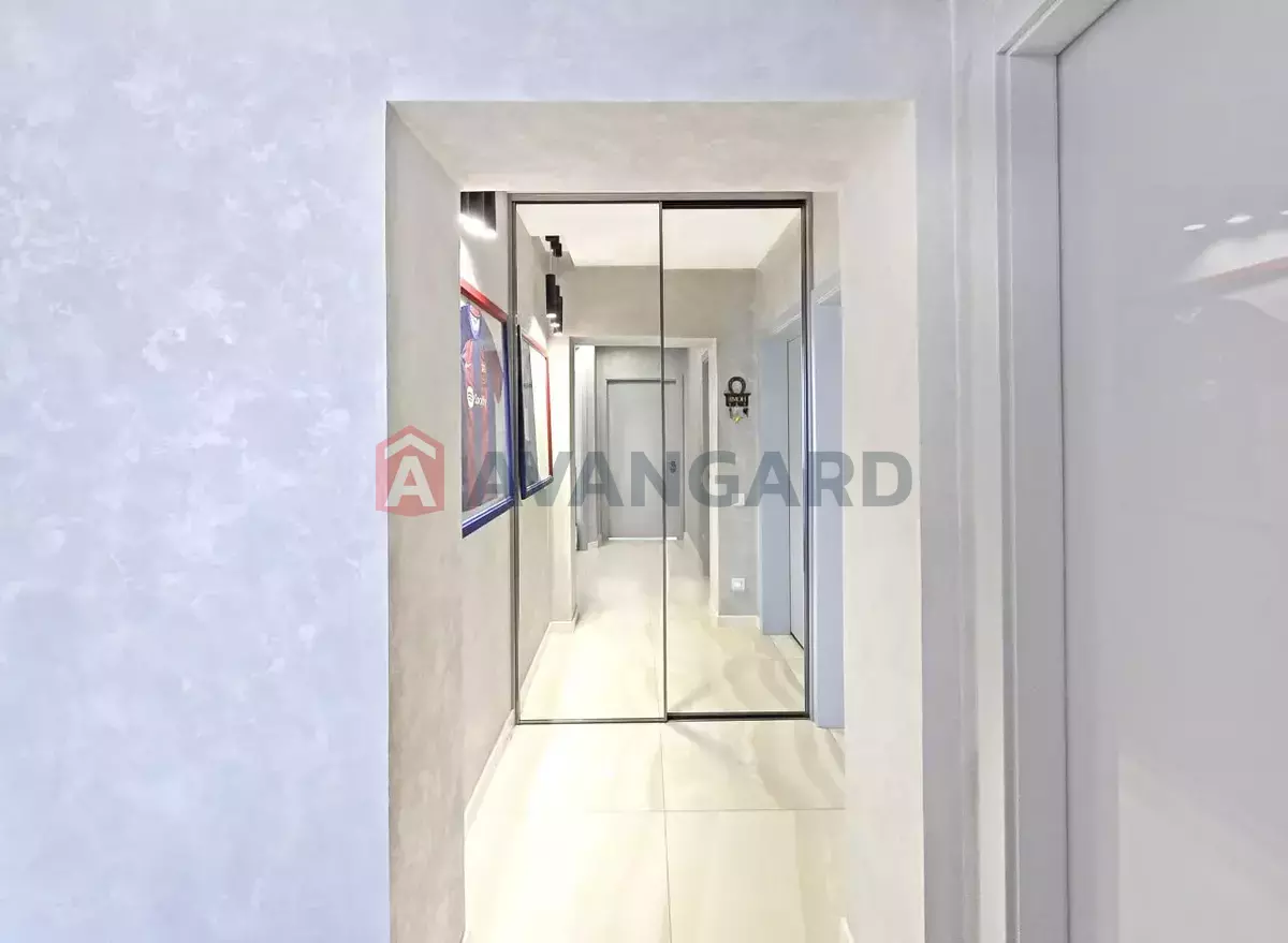 2 ����. ��������, 57/-/24 ��. �., 10/12 ���� ���� 7