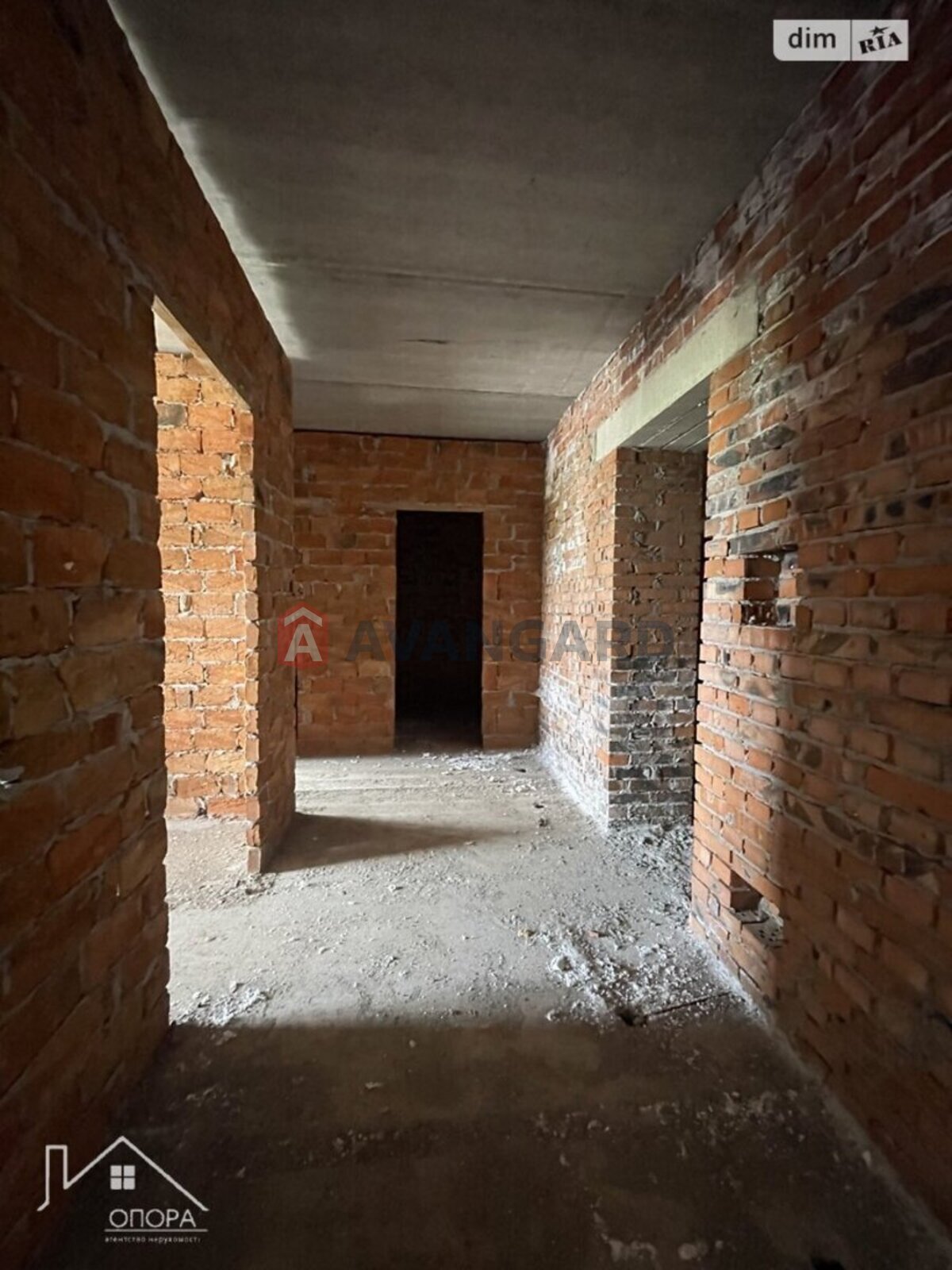 2 ��. ��������, 65/37/9 ��. �., 6/10 ������ ���� 11