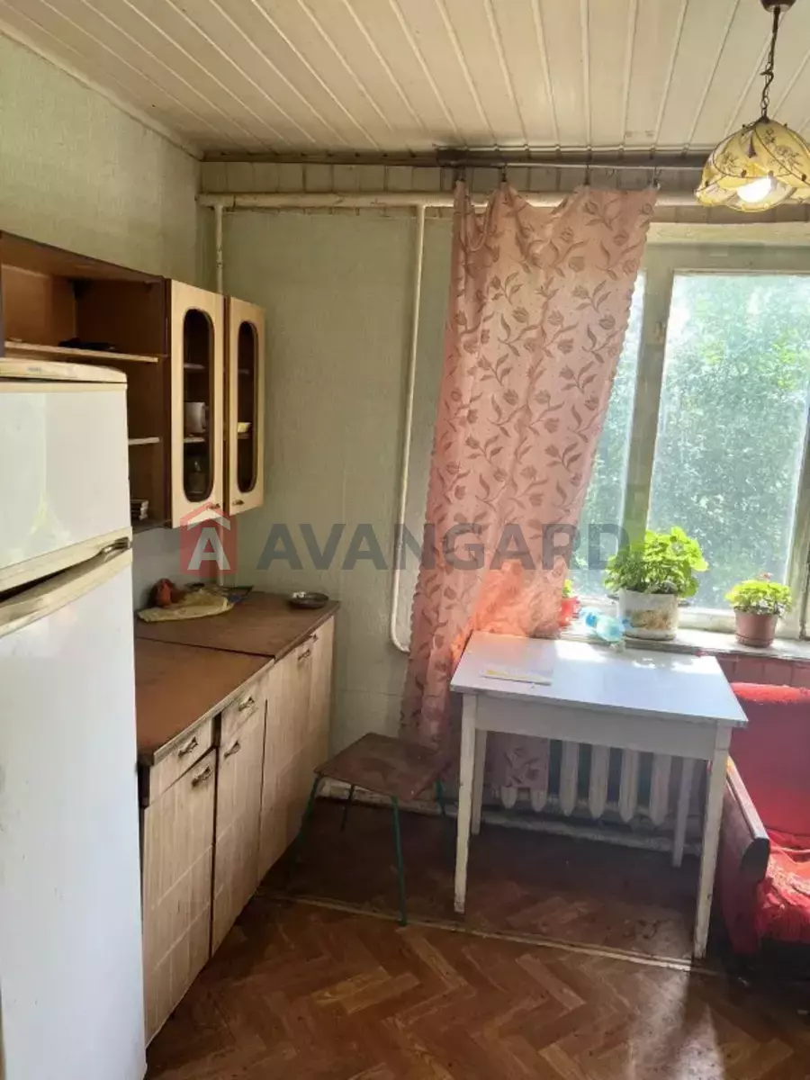 2 ����. ��������, 51/-/9 ��. �., 2/2 ���� ���� 19