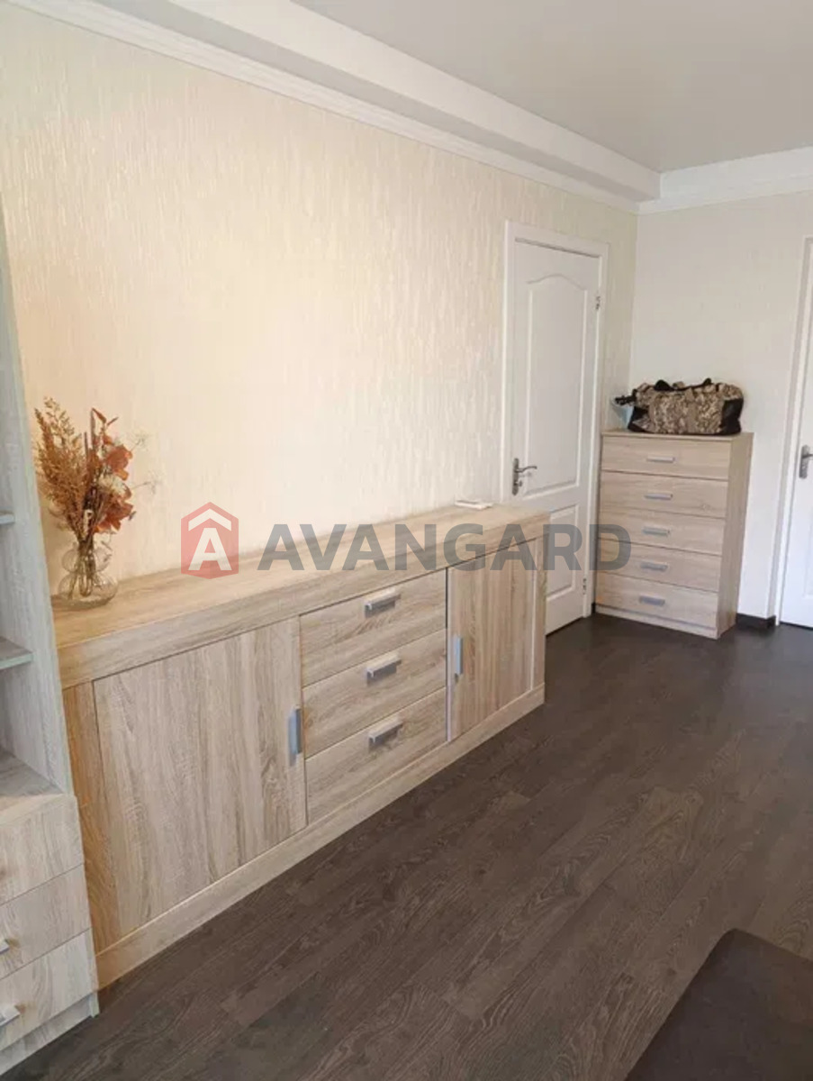 3 ��. ��������, 58/-/6 ��. �., 6/9 ������ ���� 6