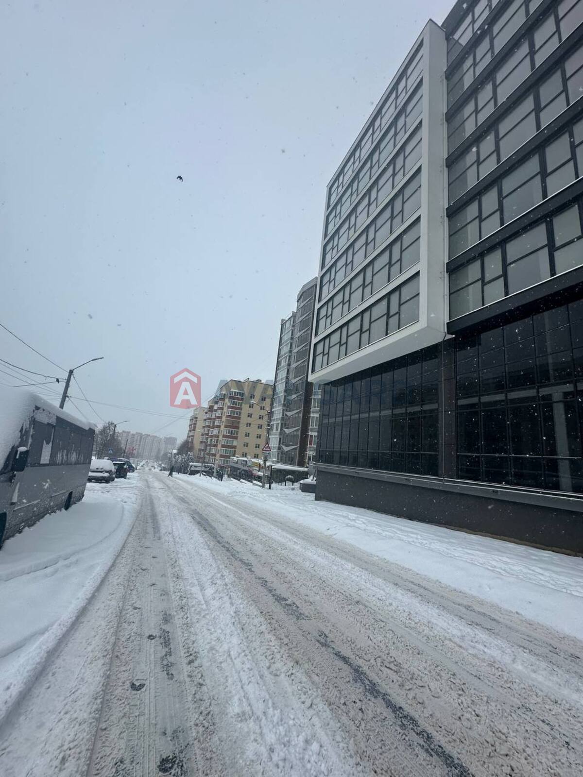 1 ����. ��������, 44/18/10 ��. �., 5/9 ���� ���� 11