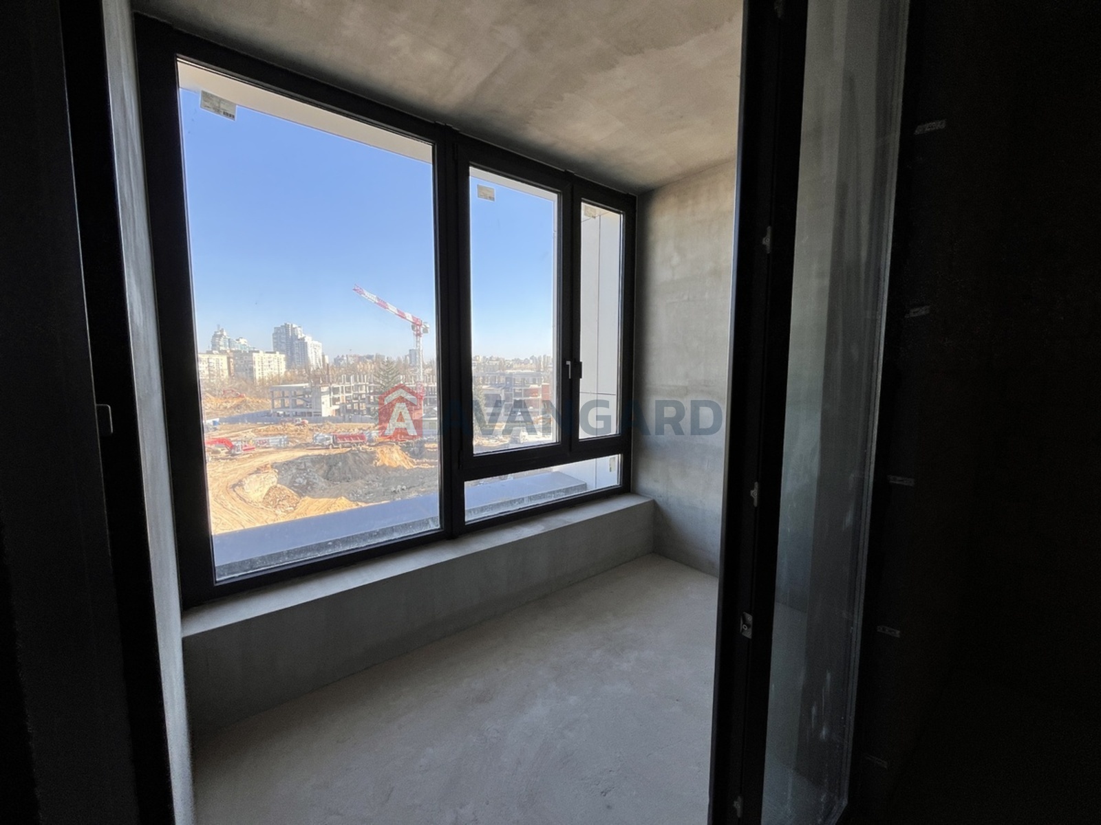 1 ��. ��������, 36/16/8 ��. �., 5/8 ������ ���� 17