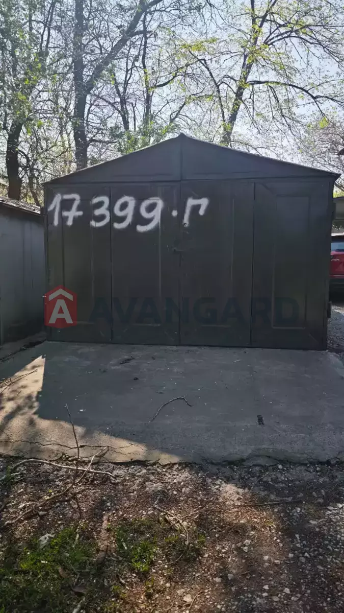 2 ��. ��������, 42/-/- ��. �., 1/2 ������ ���� 23