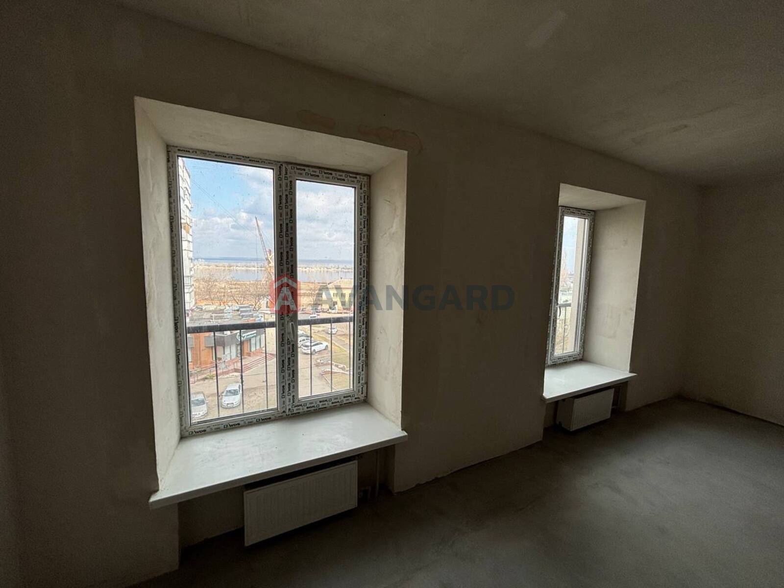 2 ��. ��������, 75,7/42/13,6 ��. �., 5/9 ������ ���� 3