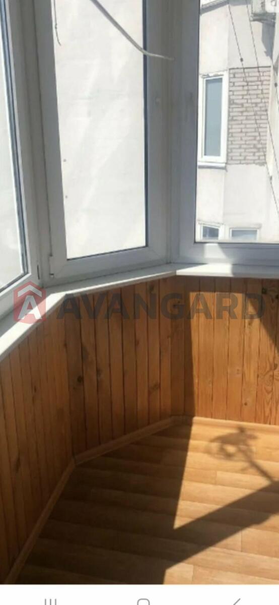 1 ��. ��������, 45/19/10 ��. �., 8/23 ������ ���� 7