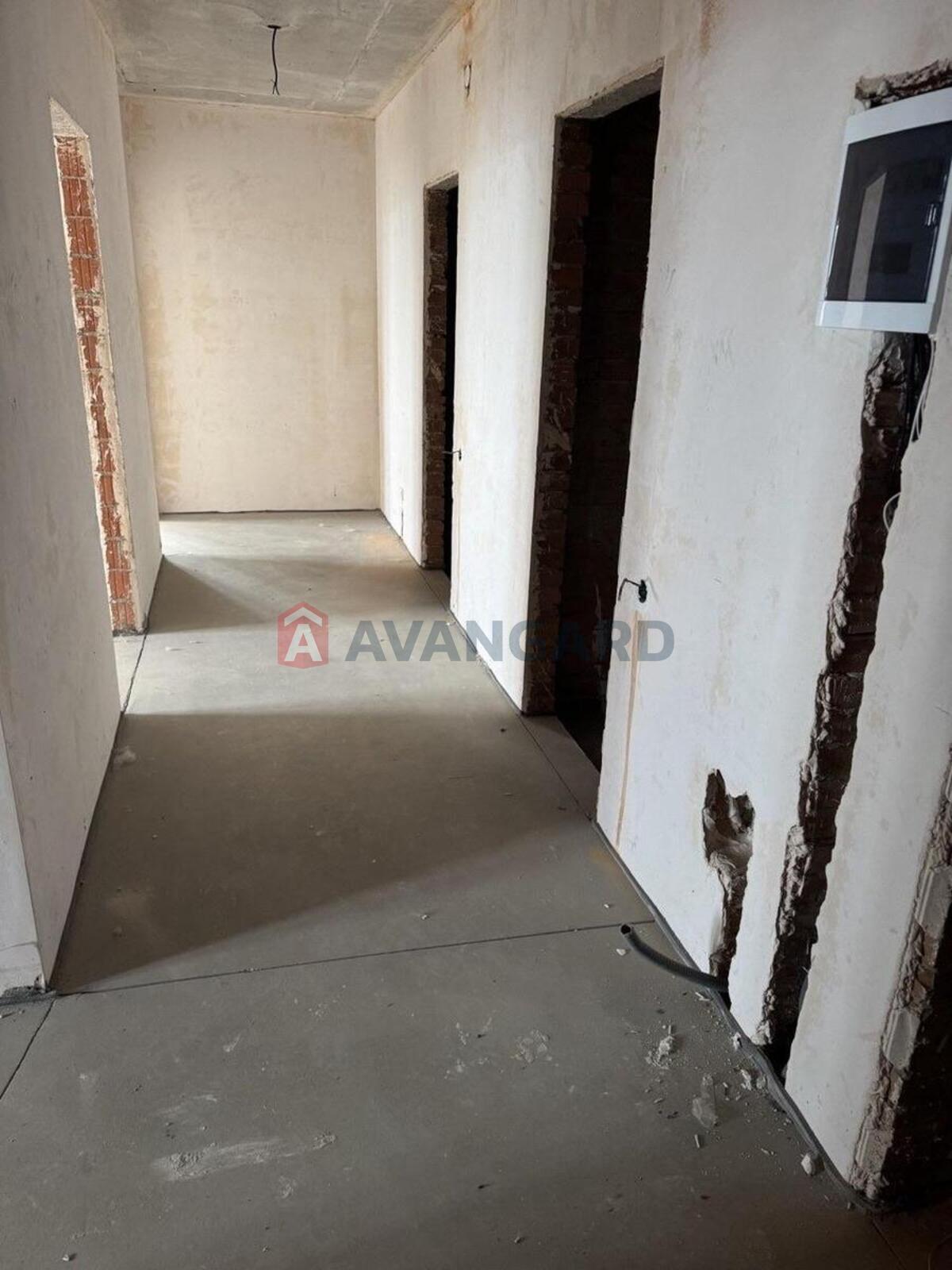 2 ��. ��������, 80/39/11 ��. �., 16/25 ������ ���� 4