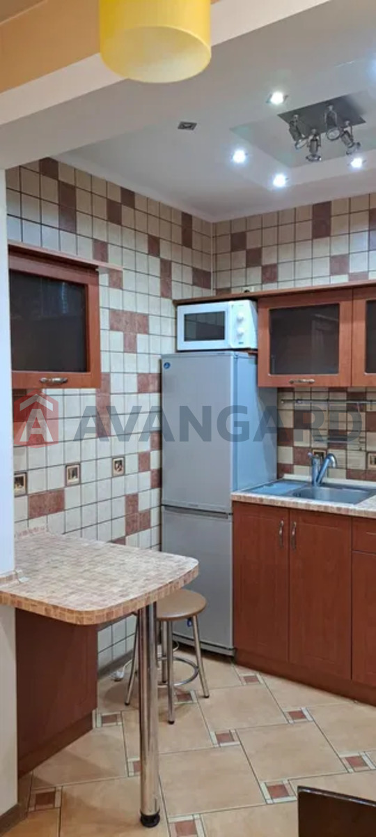 1 . , 28/-/4 . ., 2/9   10