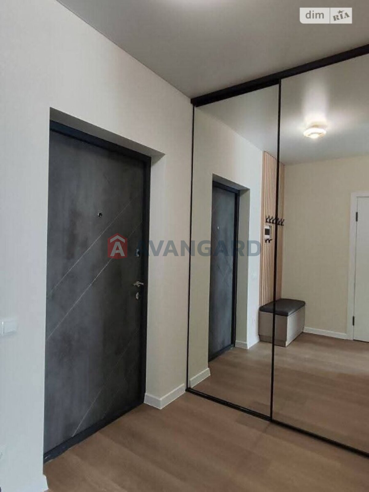 1 ��. ��������, 43/16/15 ��. �., 4/15 ������ ���� 15