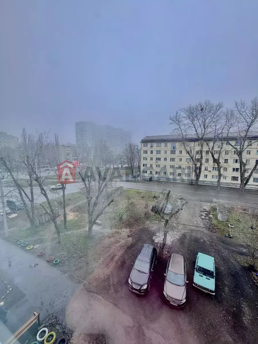 3 ��. ��������, 56/41/5 ��. �., 4/5 ������ ���� 17