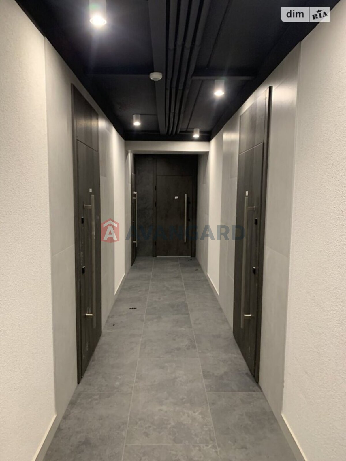 3 ����. ��������, 68/22/- ��. �., 1/5 ���� ���� 6