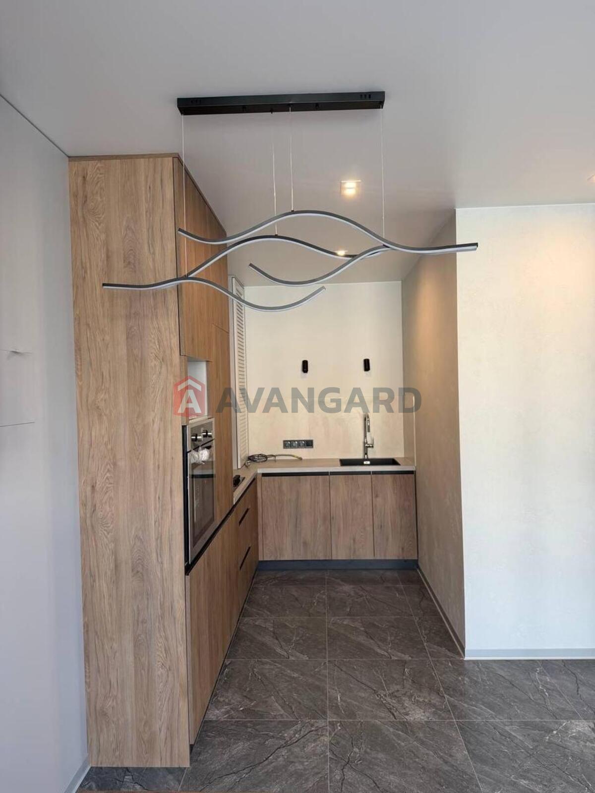 4 ��. ��������, 79/38/21 ��. �., 2/4 ������ ���� 8