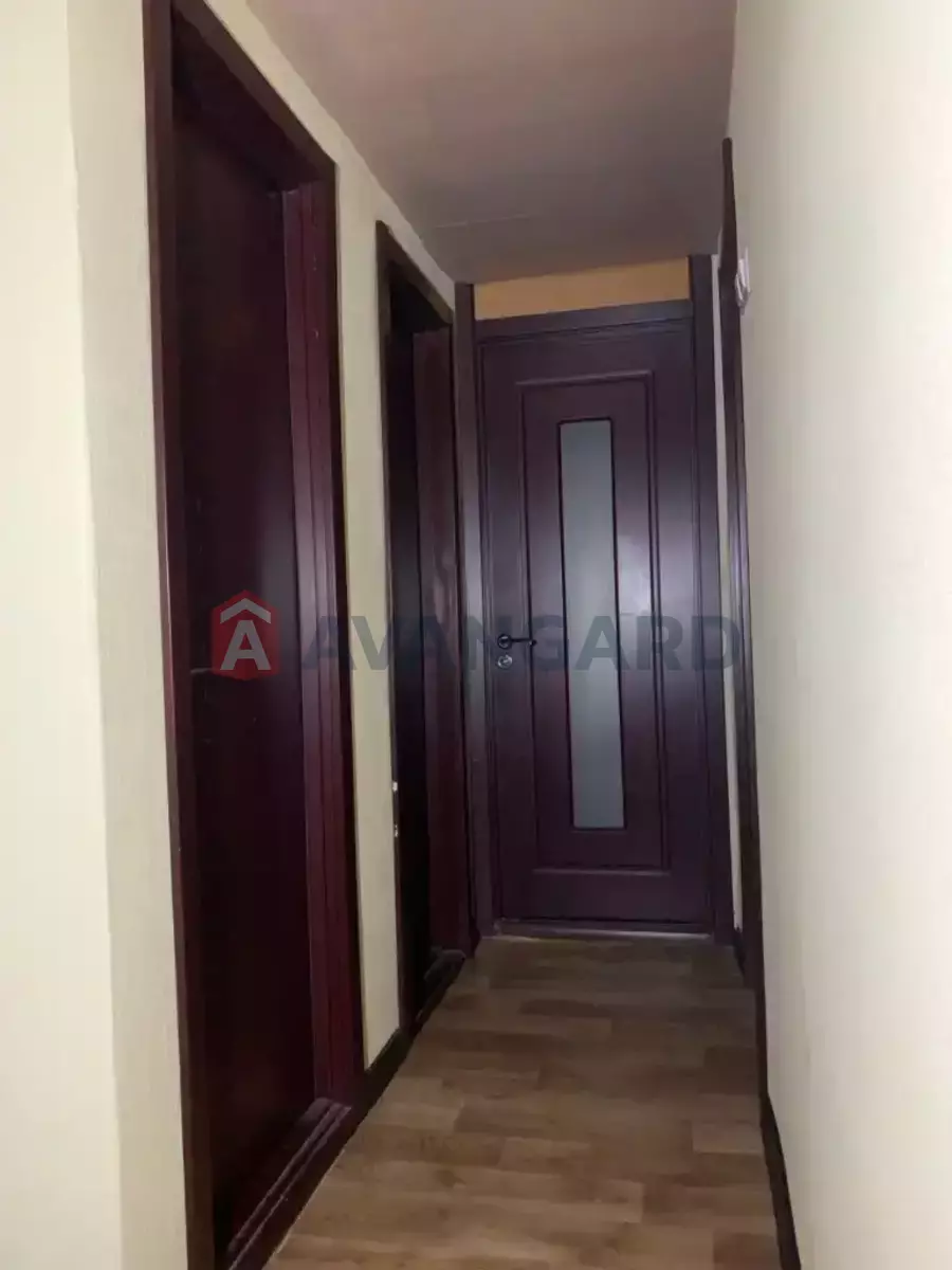 2 ��. ��������, 75/46/14 ��. �., 4/4 ������ ���� 4