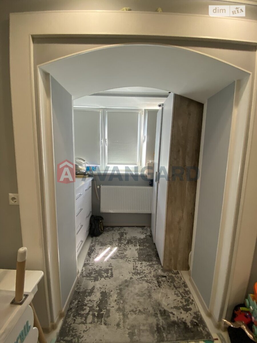 2 ��. ��������, 50/-/- ��. �., 4/9 ������ ���� 6