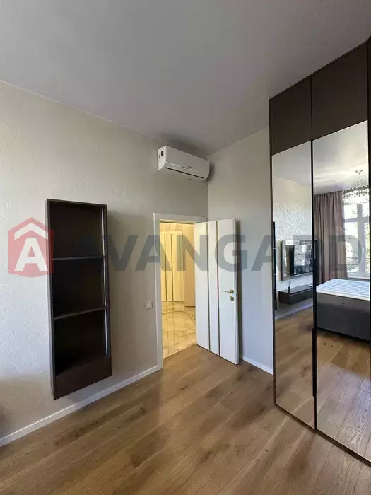 2 ��. ��������, 66/-/18 ��. �., 7/11 ������ ���� 7