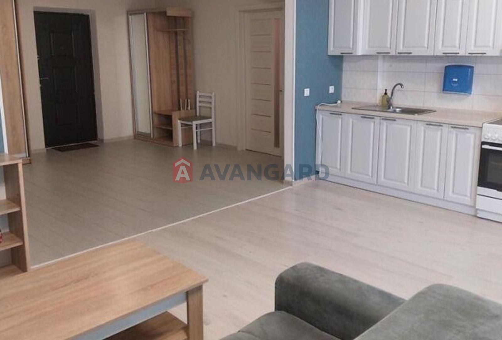 2 ��. ��������, 81/-/- ��. �., 17/25 ������ ���� 6