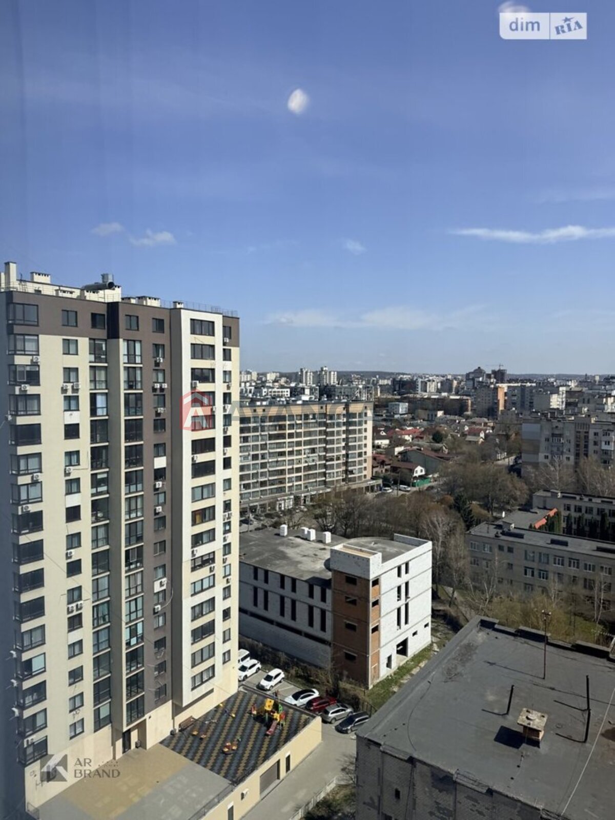 2 ��. ��������, 73/43/12 ��. �., 15/16 ������ ���� 26