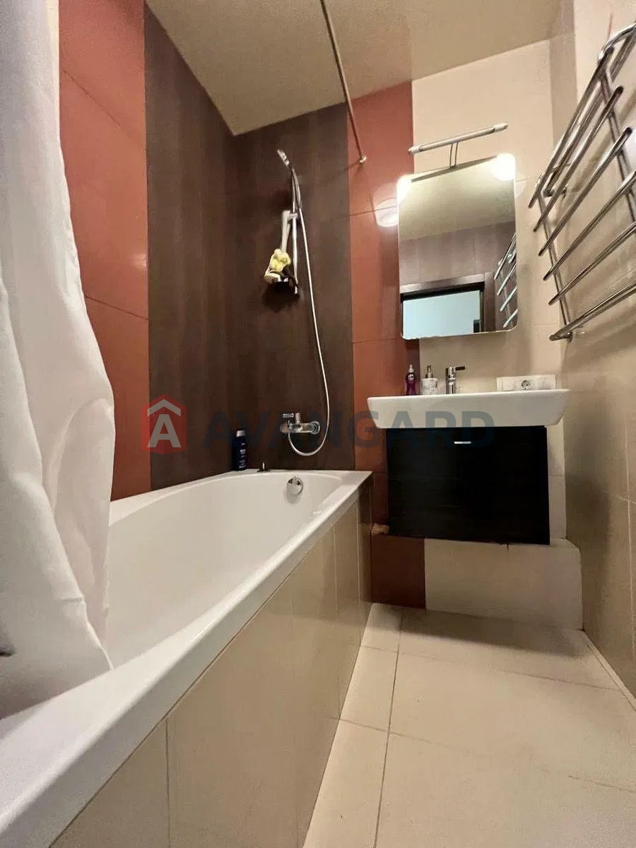 2 ����. ��������, 53/-/8 ��. �., 4/9 ���� ���� 7