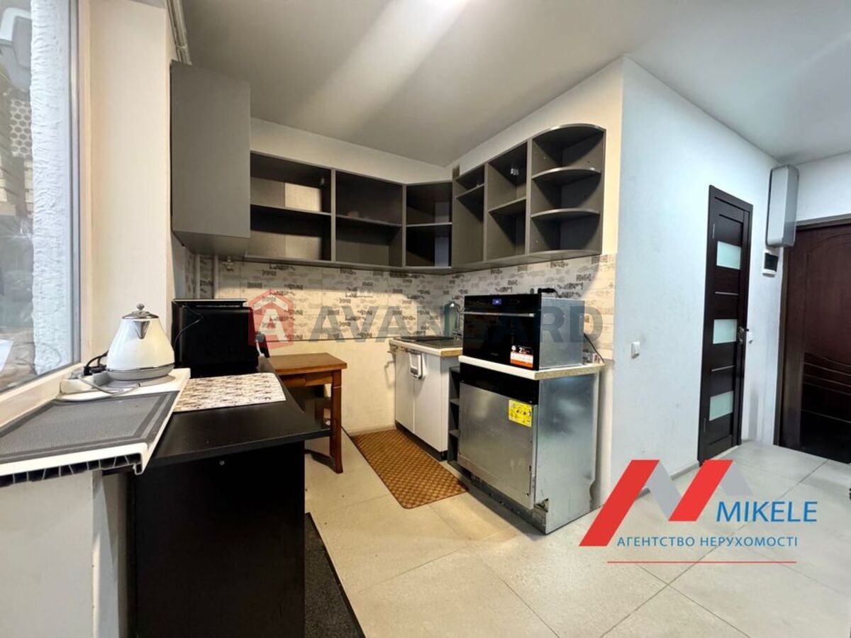 1 ��. ��������, 39/-/7 ��. �., 3/9 ������ ���� 2