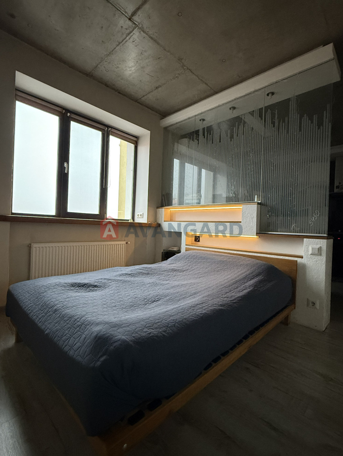 1 ��. ��������, 41/10/17 ��. �., 5/5 ������ ���� 7