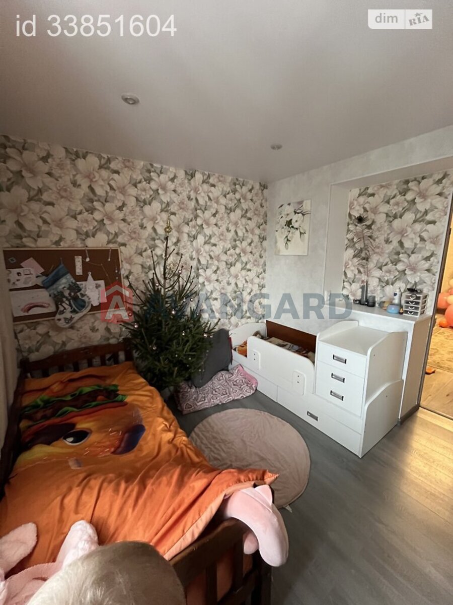 3 ����. ��������, 70/35/13 ��. �., 2/2 ���� ���� 10