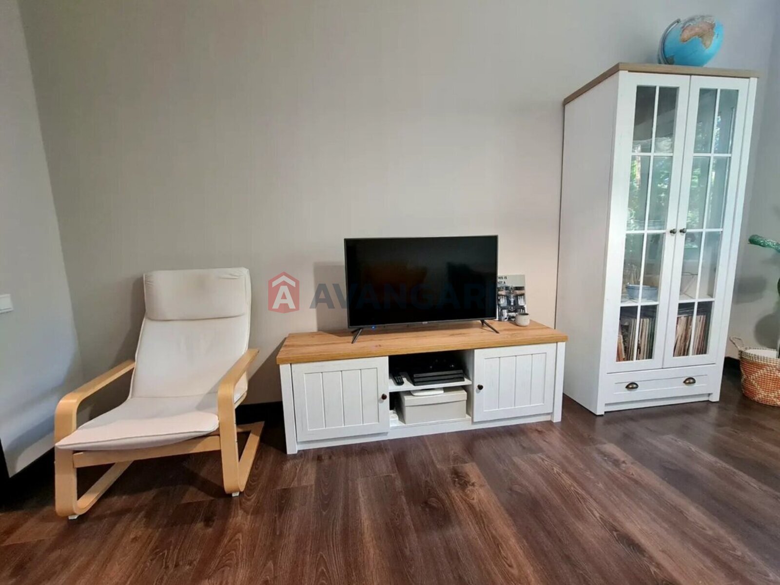 3 ��. ��������, 60/41/5 ��. �., 2/4 ������ ���� 4