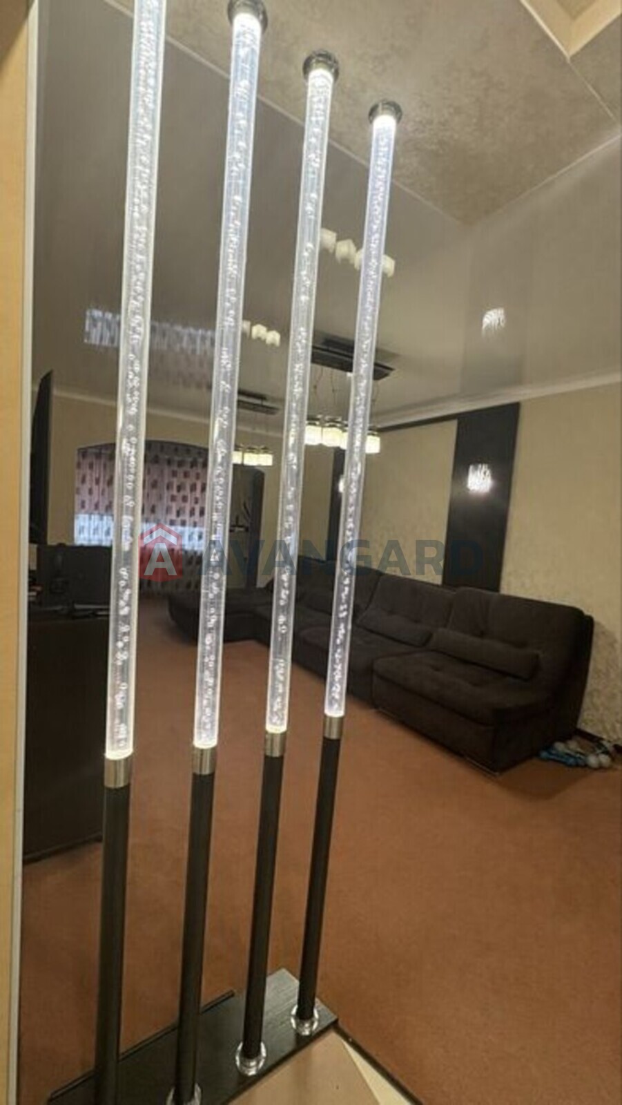 3 ��. ��������, 80/-/18 ��. �., 7/10 ������ ���� 2