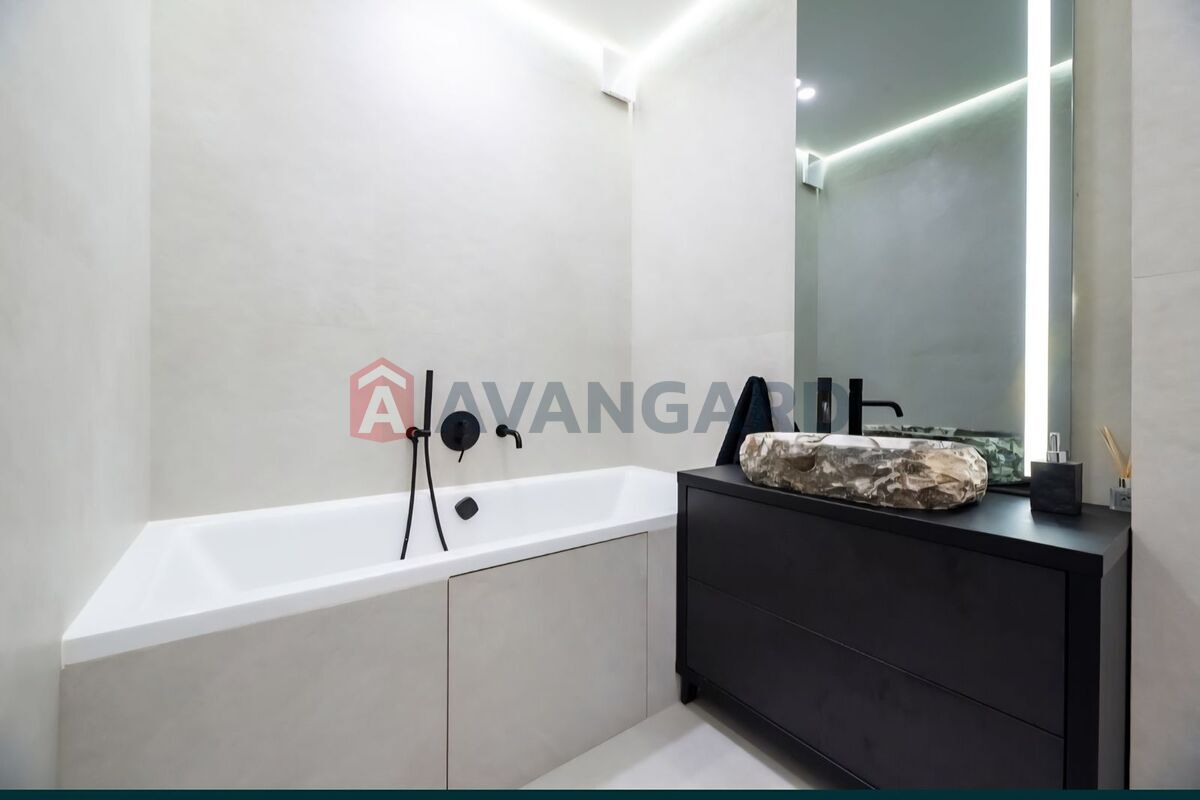 4 ��. ��������, 115 / 45 / 50 ��. �., 7/26 ������ ���� 13