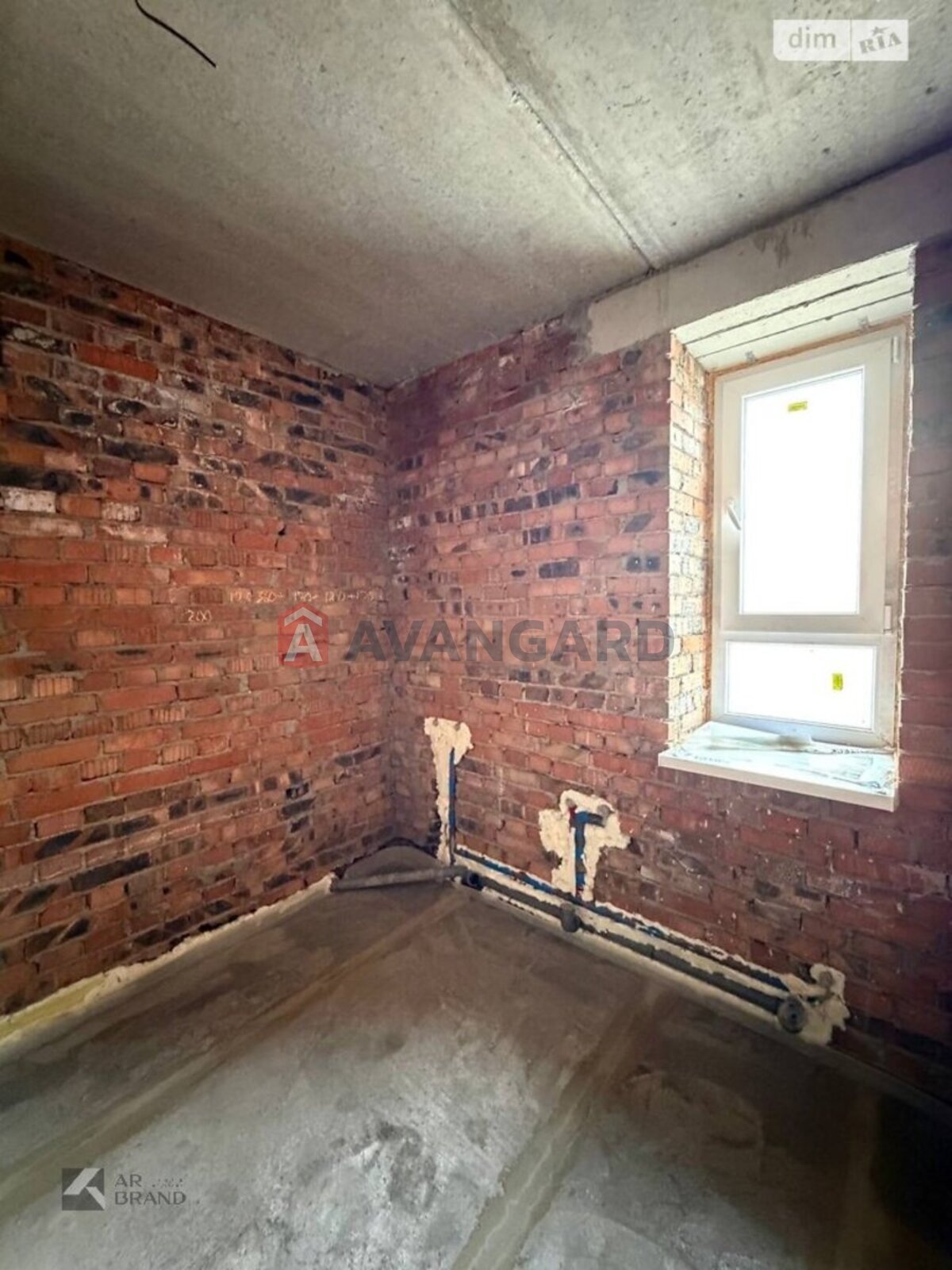 2 ��. ��������, 65/28/15 ��. �., 2/10 ������ ���� 11