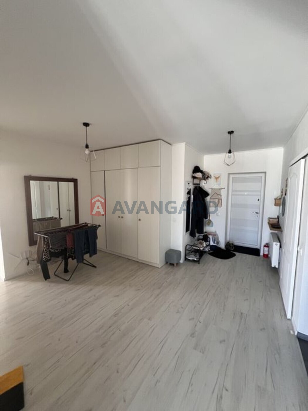 2 ��. ��������, 78/-/20 ��. �., 11/16 ������ ���� 6