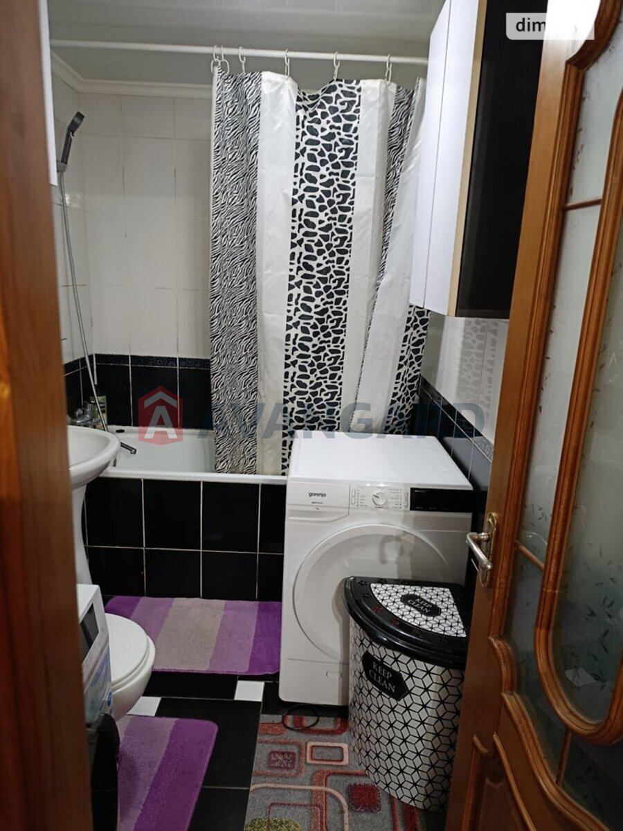 2 ��. ��������, 40/-/- ��. �., 1/5 ������ ���� 13