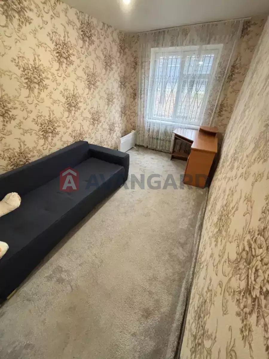 2 ��. ��������, 45/-/- ��. �., 1/9 ������ ���� 4