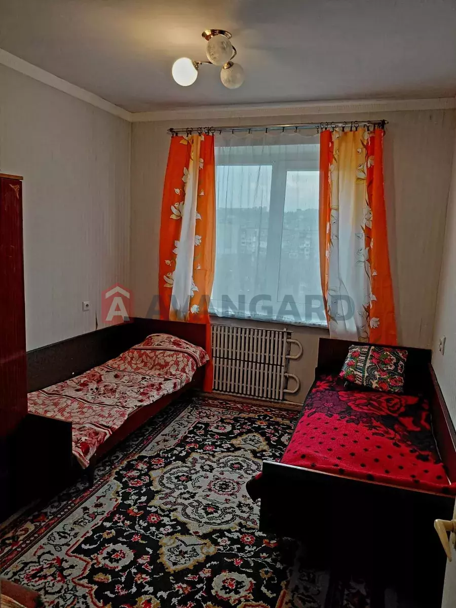 3 . , 65/-/9 . ., 9/9   4