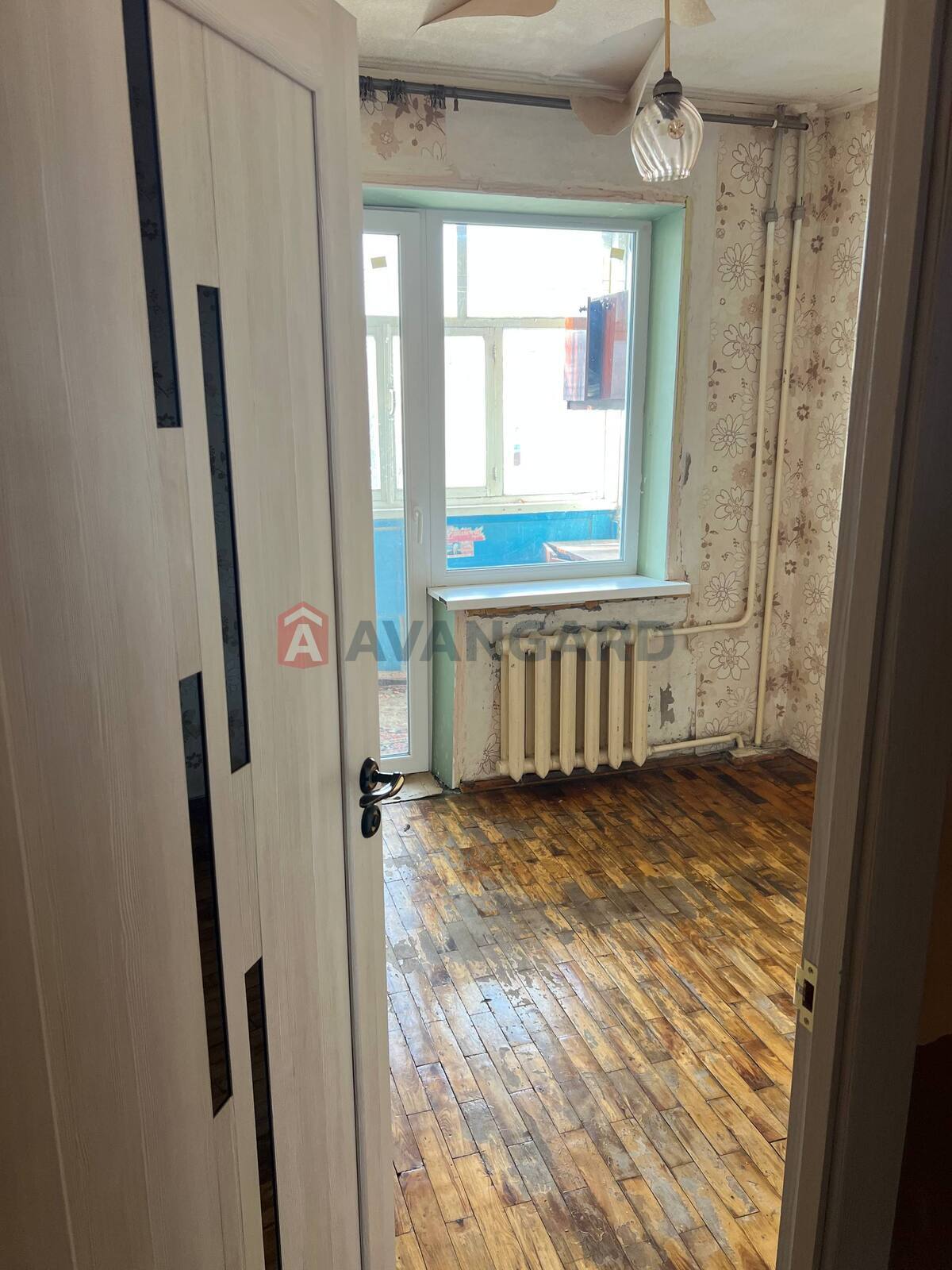 3 ����. ��������, 75/-/18 ��. �., 7/9 ���� ���� 13