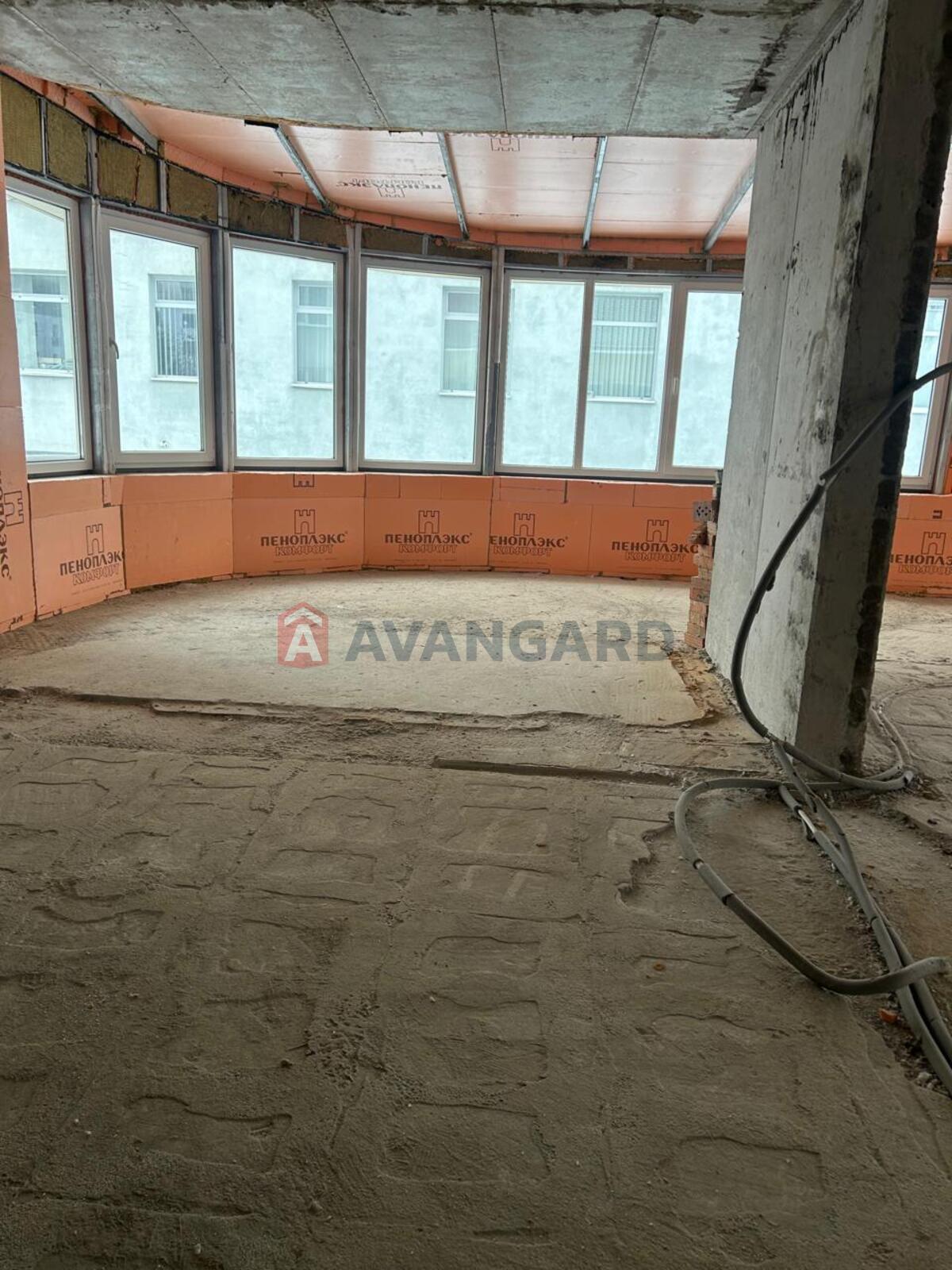 4 ����. ��������, 180/-/- ��. �., 2/5 ���� ���� 7