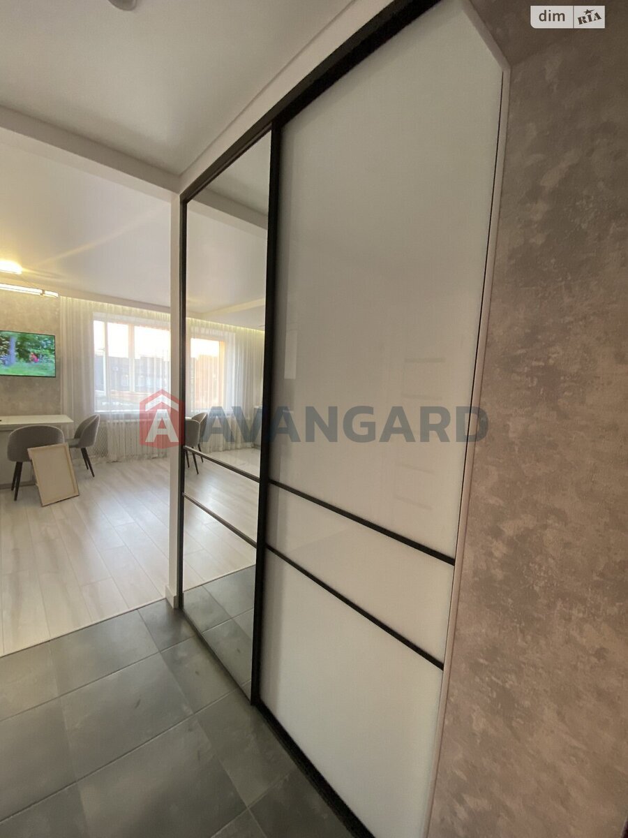 1 . , 38/-/- . ., 9/9   8