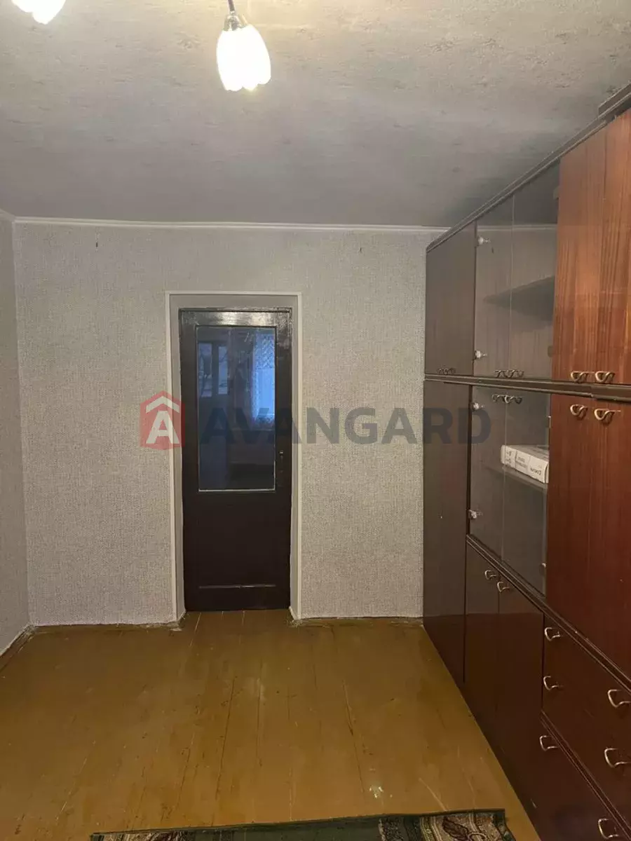 2 ����. ��������, 43/-/6 ��. �., 3/5 ���� ���� 4