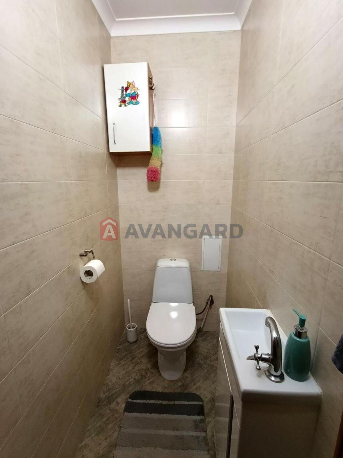 2 ��. ��������, 78/59/11 ��. �., 5/5 ������ ���� 5