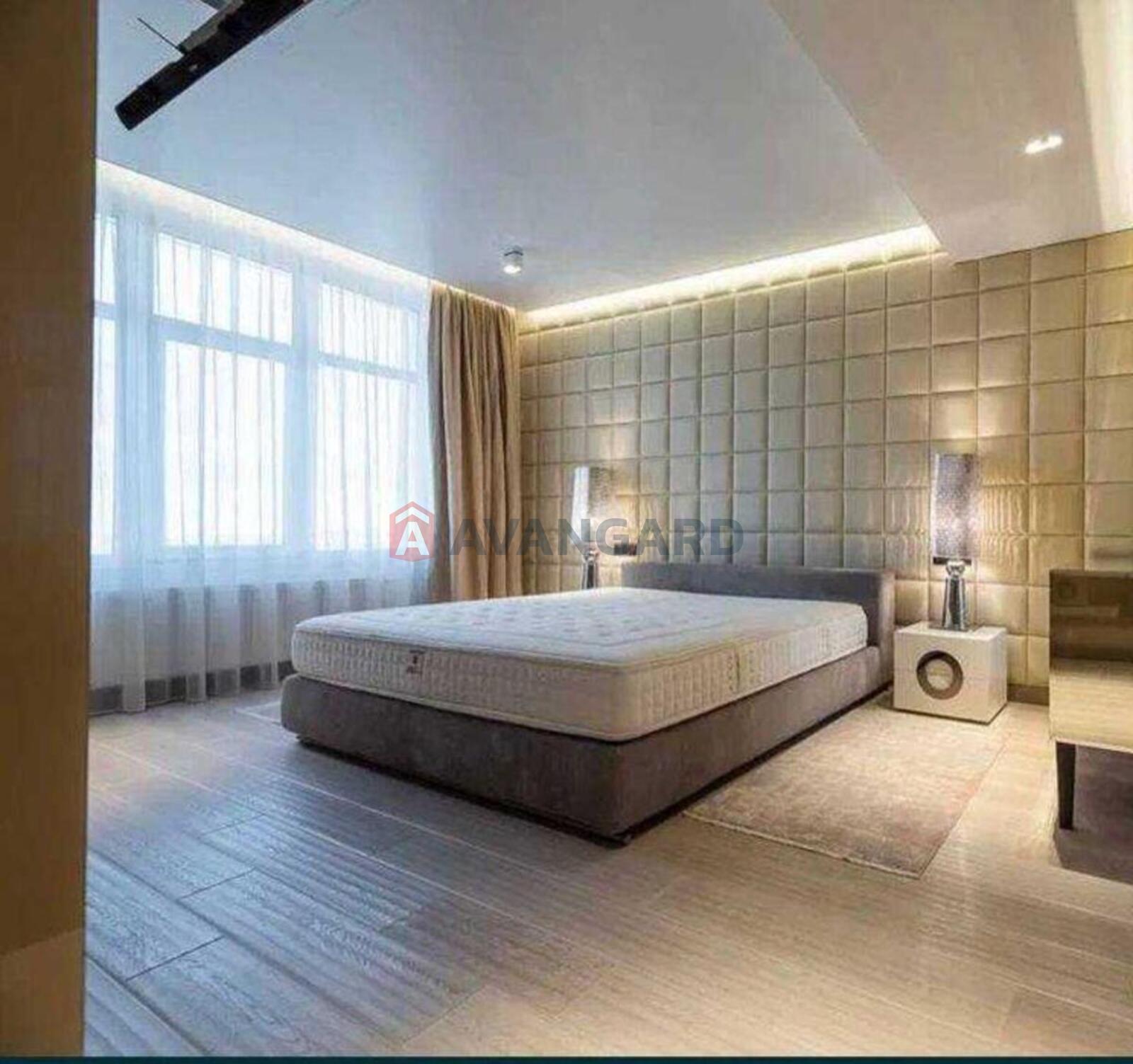 3 ��. ��������, 120/-/38 ��. �., 19/30 ������ ���� 9