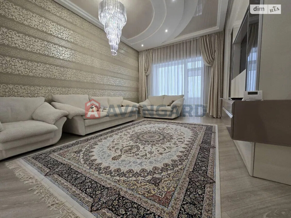 2 ��. ��������, 90/-/28 ��. �., 1/10 ������ ���� 8