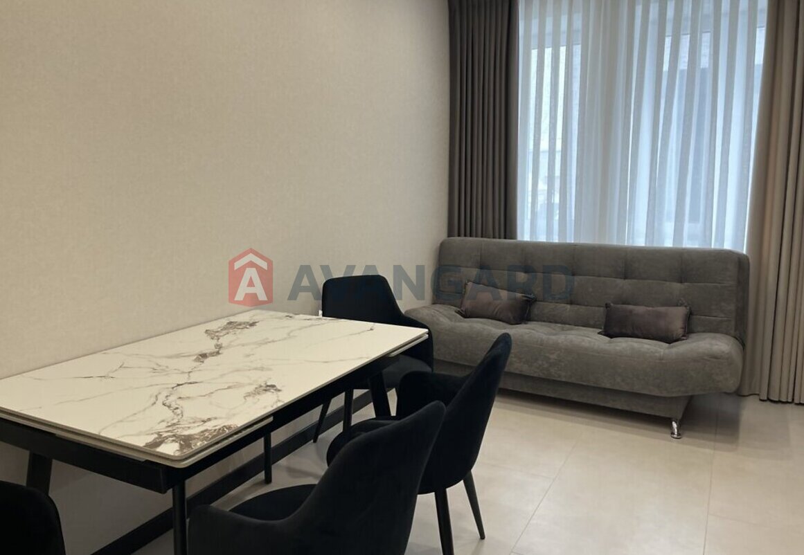 2 ��. ��������, 70/38/16 ��. �., 2/10 ������ ���� 17