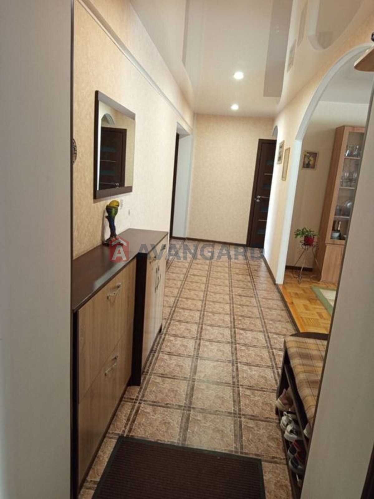 3 . , 68/-/9 . ., 6/9   19