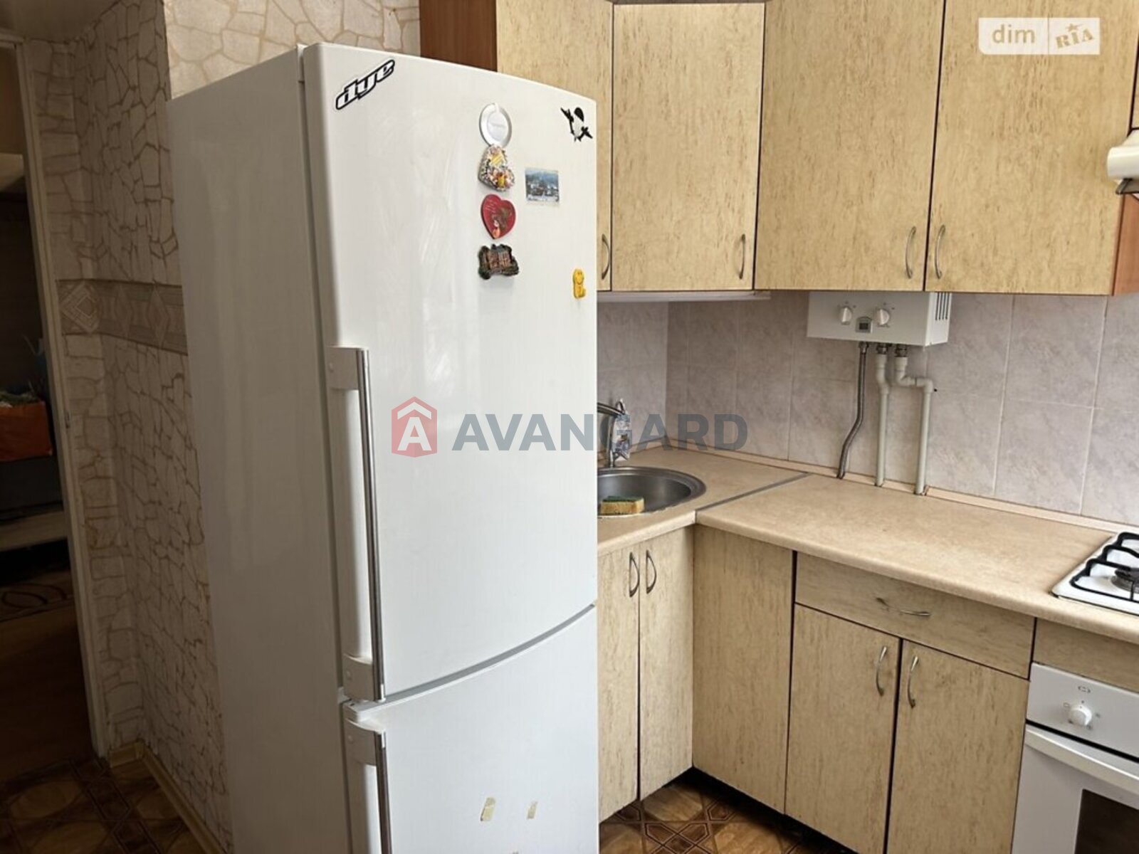 2 ��. ��������, 45/27/6 ��. �., 3/5 ������ ���� 26