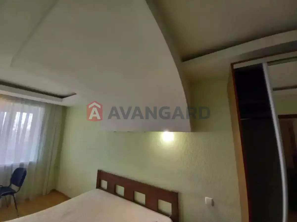 2 ��. ��������, 46/-/- ��. �., 5/5 ������ ���� 3