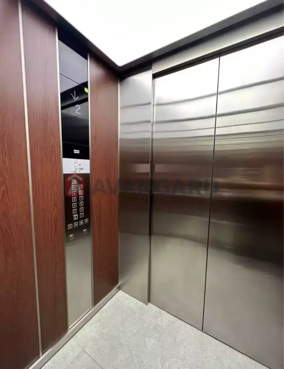 1 ��. ��������, 37/-/- ��. �., 10/19 ������ ���� 2