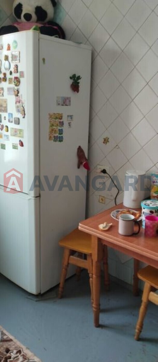 2 ����. ��������, 51/-/9 ��. �., 2/9 ���� ���� 6