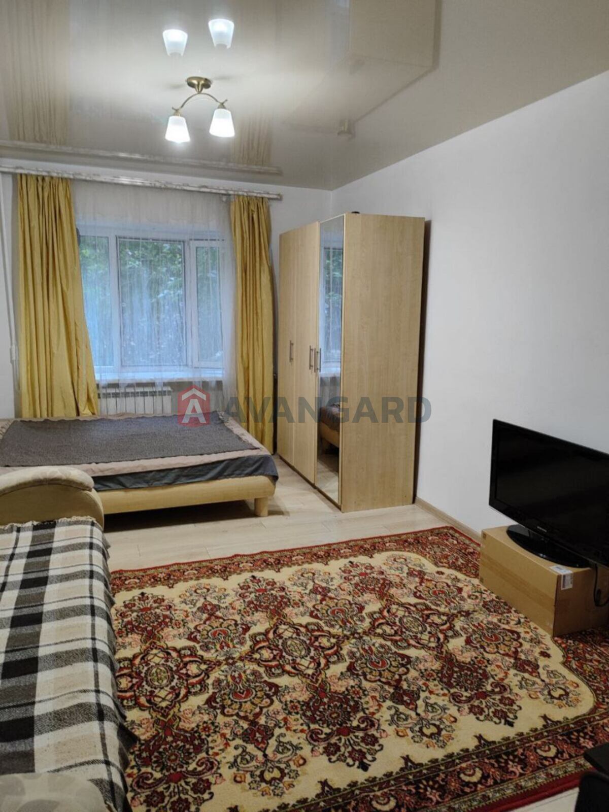 1 ��. ��������, 33/18/7 ��. �., 1/9 ������ ���� 3