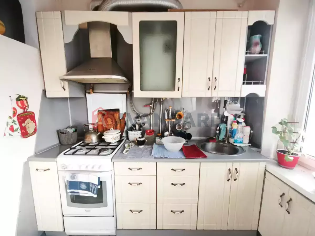 2 ��. ��������, 41/24/5 ��. �., 1/3 ������ ���� 1