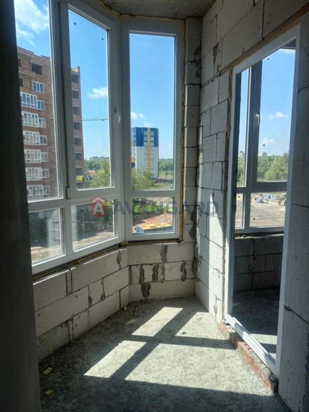 1 ��. ��������, 46/-/18 ��. �., 8/10 ������ ���� 4