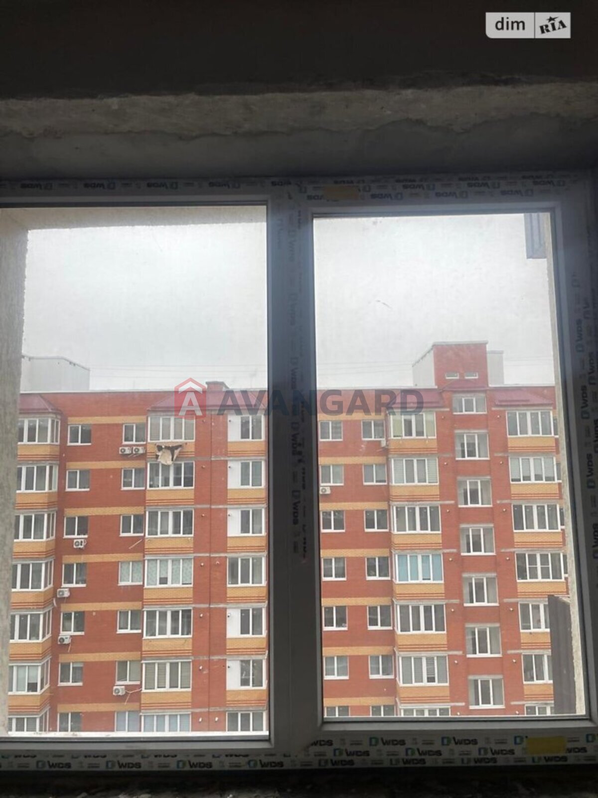 3 ��. ��������, 103/70/12 ��. �., 9/10 ������ ���� 17