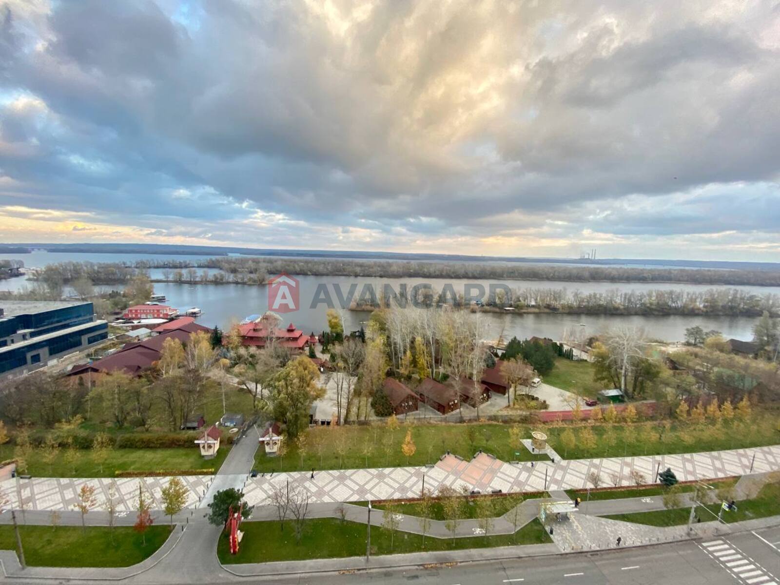 1 . , 40/-/20 . ., 8/24   12